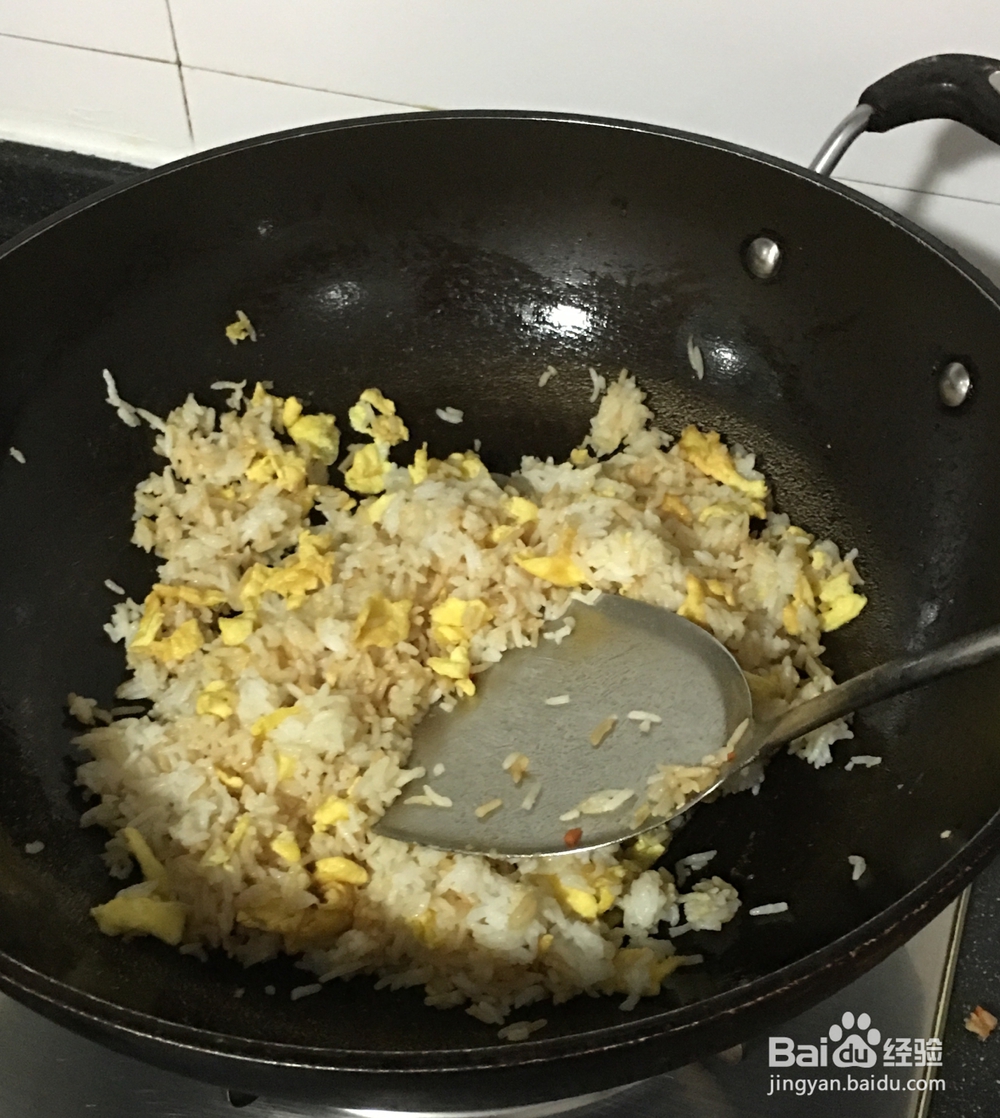 剩饭的家常做法。