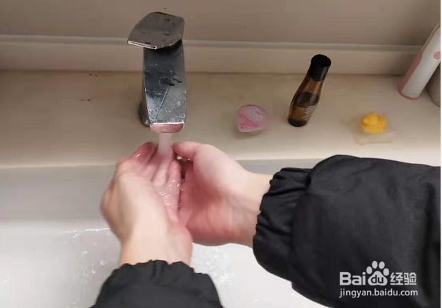 疫情期间坐高铁要注意些什么