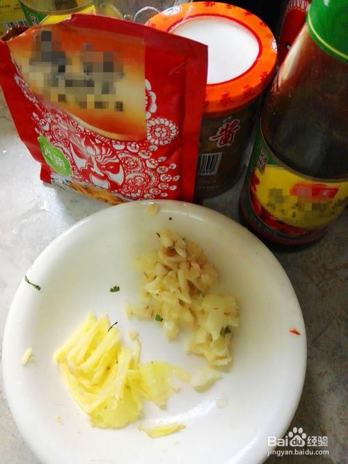 简单的电饭煲蒸排骨