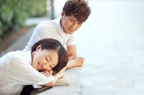 夫妻应该怎样相处夫才能更甜蜜?