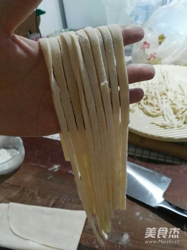 手擀炸酱面的做法
