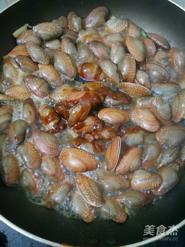 香辣花甲的做法