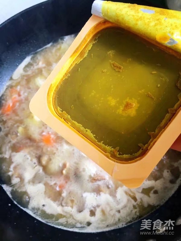 咖喱鸡块饭的做法