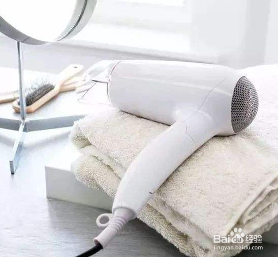 滑板脏了怎么弄干净