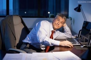 远离失眠,睡前不能做的6件事