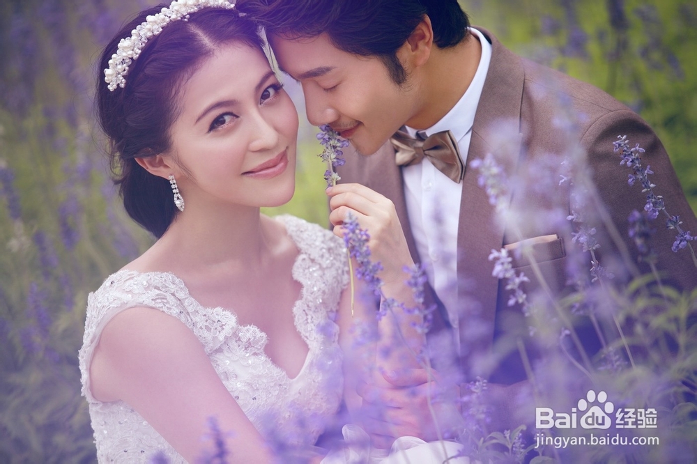 如何拍好花海的婚纱照
