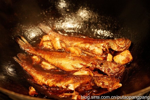 本帮红烧小黄鱼