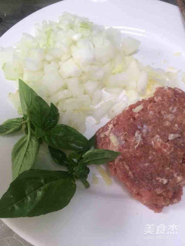 茄汁罗勒意大利面