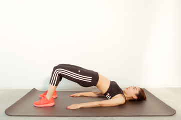 臀部训练！学会几个动作助你练就曲线身材