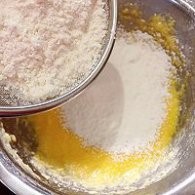 酥脆软糯香甜的蜜红豆乳酪派