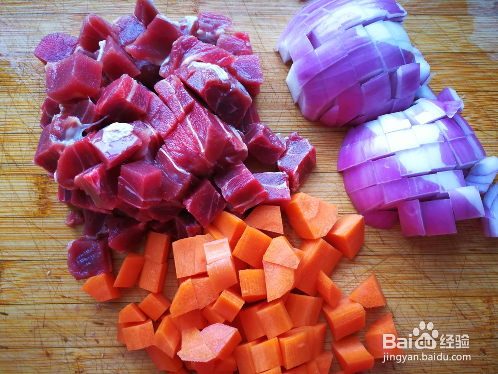 手抓饭牛肉焖饭大厨都是这么做的