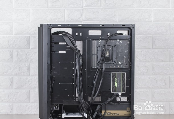 分享先马厚道先生机箱安装简介