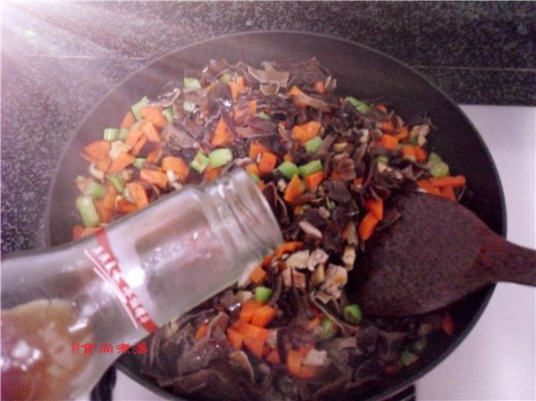 胡萝卜四季豆肉丁