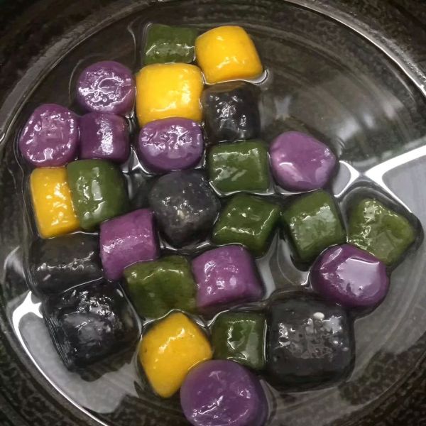 自制彩色Q弹果蔬芋圆