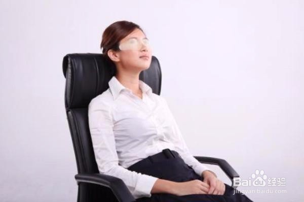 眼睛干痒怎么 办