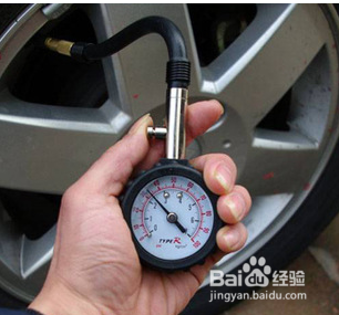 帮辉汽车教你如何自测轮胎