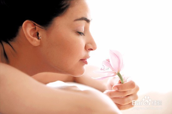 缓解及避免孕吐的方法？哪些孕吐需要及时就医？