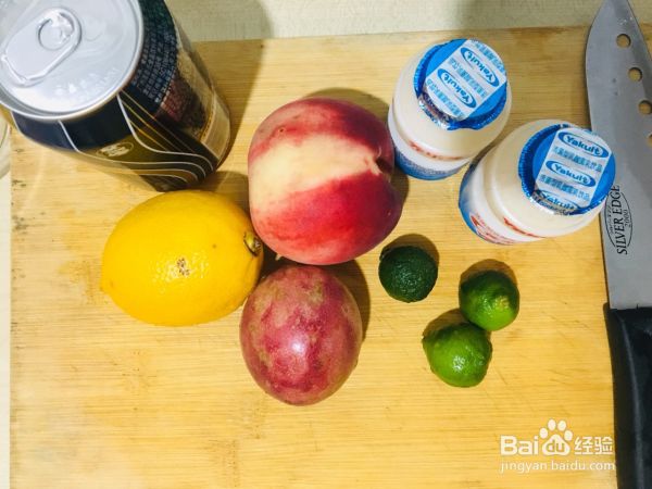 桃香青柠气泡养乐多