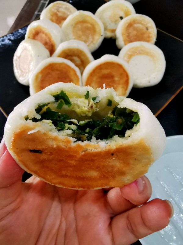 韭菜鸡蛋馅水煎包