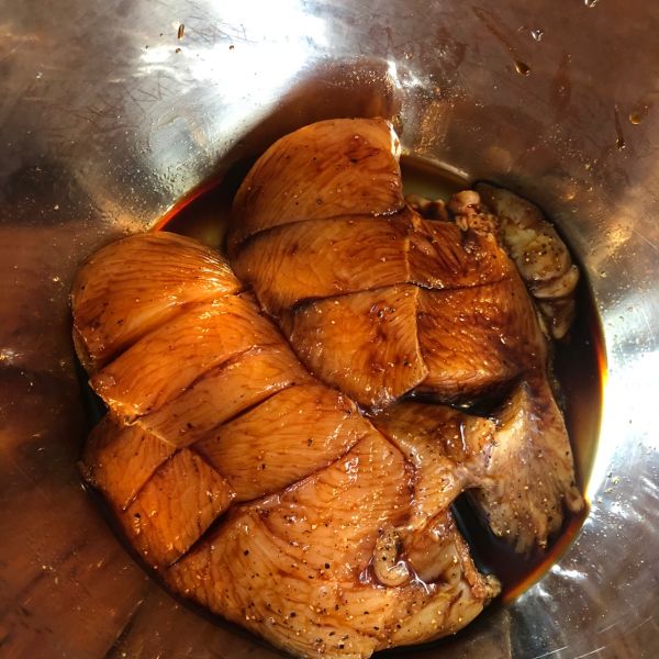 生菜鸡胸肉汉堡