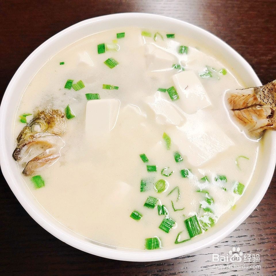 鲈鱼豆腐汤的做法