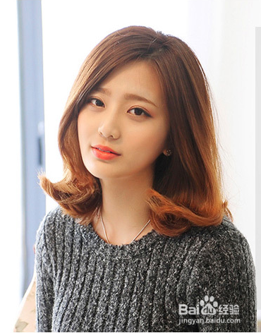 8款冬日治愈系女神发型，不可或缺的温暖卷发！