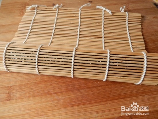 让宝宝爱上蔬菜爱 上早餐：蔬菜面包卷