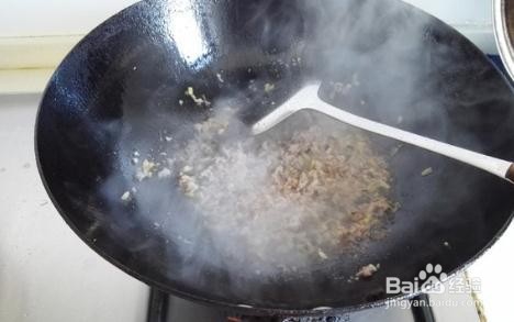 肉末炒双椒的做法