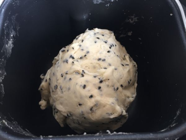 黑芝麻麻糬面包