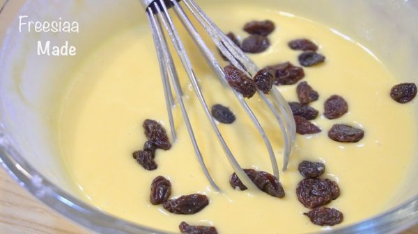 羊奶葡萄干松饼和羊奶奶茶