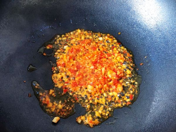 白玉菇炒午餐肉