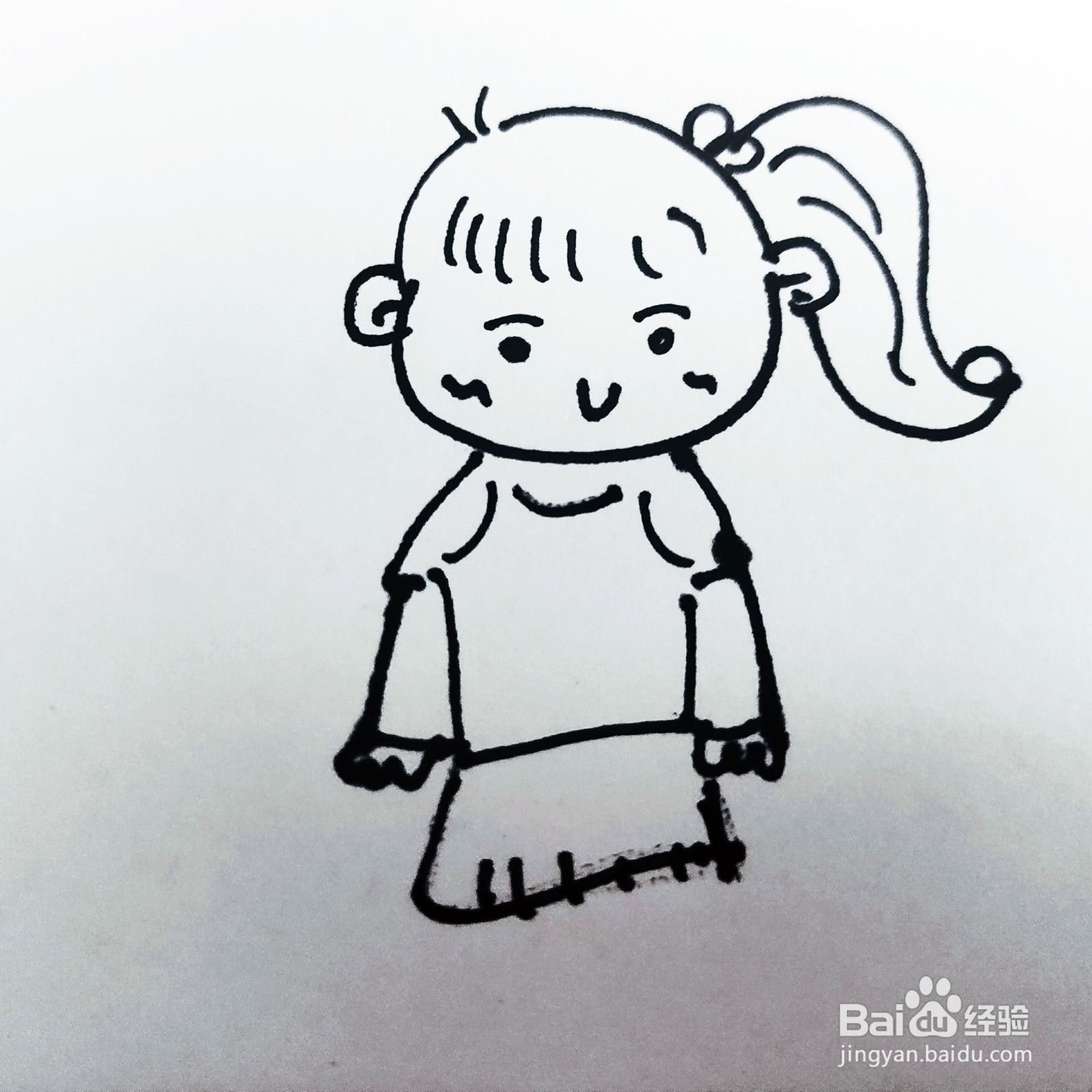 我们如何来画卡通漂亮的女孩简笔画呢