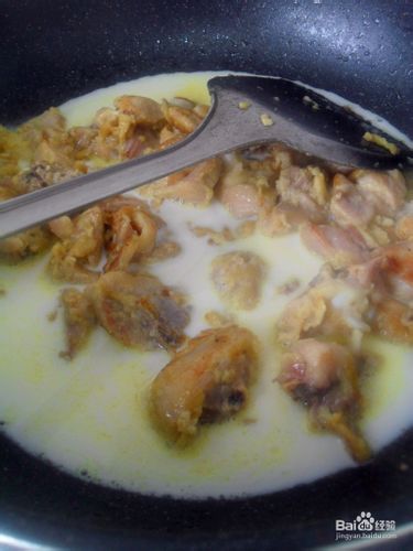 浓香十足的金包咖喱鸡