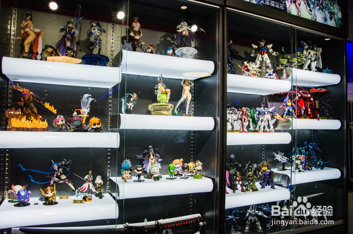 开动漫店怎么样削减开支？