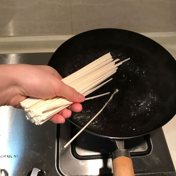 咖喱猪肉片拌乌冬