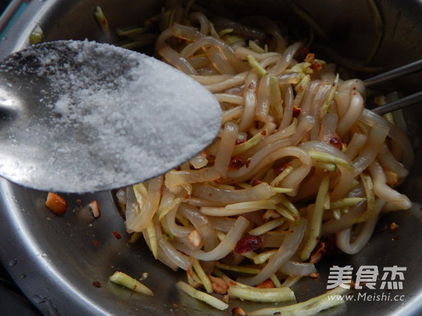 肉丝凉拌土豆粉