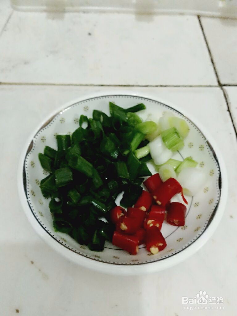 清炒茭白的做法