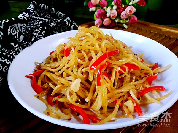 红椒萝卜丝的做法