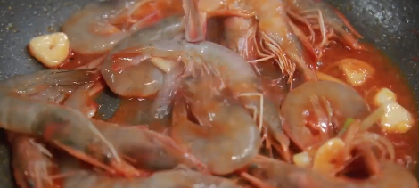 简易版油焖大虾怎么做？