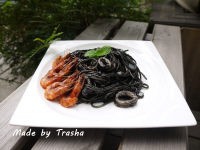 如何做出一份鲜美绝佳的墨鱼汁意面？