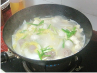 冻豆腐鱼丸炖白菜