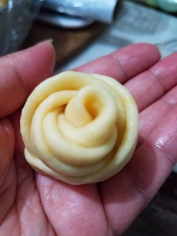 玫瑰花花环面包