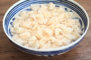 河南特色-香辣藕丁的正宗做法