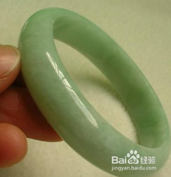 冰糯种翡翠手镯价格