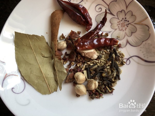 如何做出好吃美味的芋儿鸡