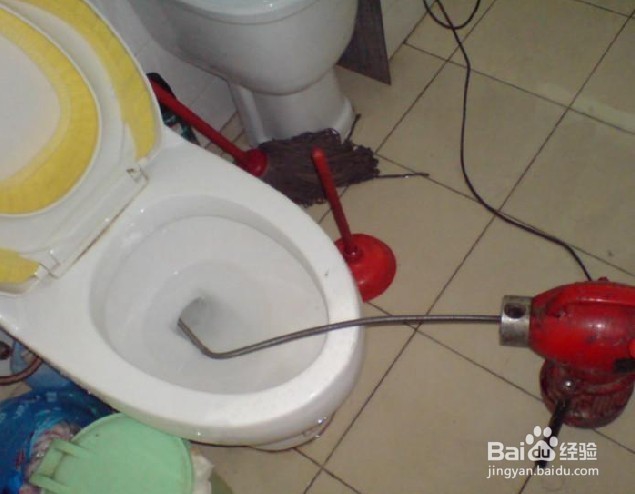 怎样让堵塞的下水道回复通畅？