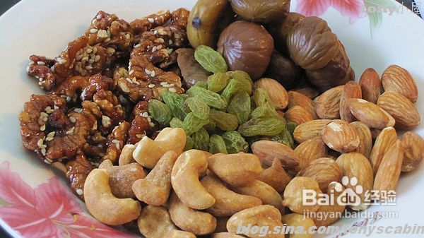 六一给孩子的礼物--营养丰富的坚果面包