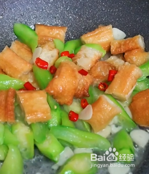 如何做美味的丝瓜炒油条