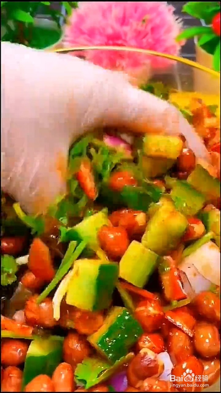 如何制作黄瓜香菜拌花生