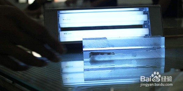 UV胶粘接亚克力板操作技巧及注意事项